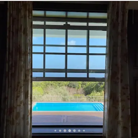 Quinta De Santo Antonio * Fonte do Bustardo