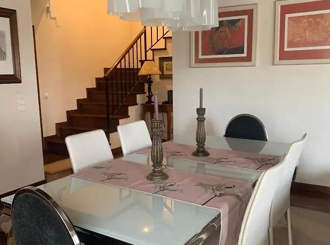 Quinta De Santo Antonio * Fonte do Bustardo