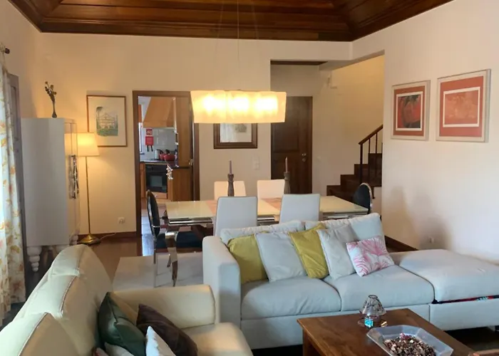 Quinta De Santo Antonio * Fonte do Bustardo